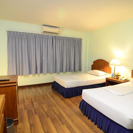 Ranong Garden Hotel Esterno foto